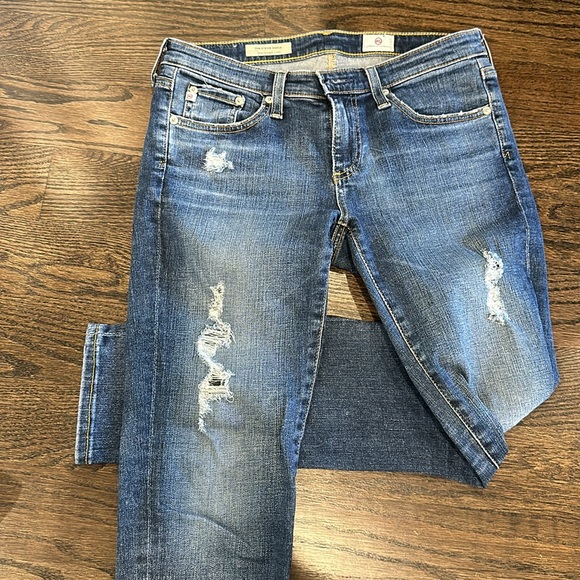 AG distressed jeans - Picture 4 of 6